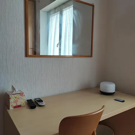 Alice's Apartment *